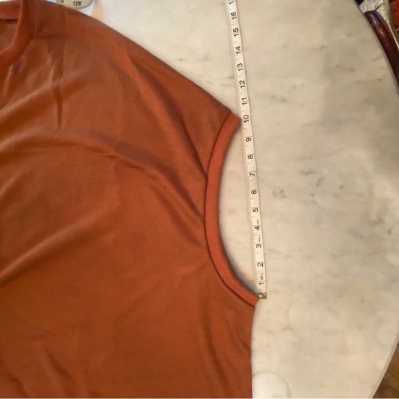 Oversized topper/sweatshirt size XL cognac in color - Picture 7 of 8